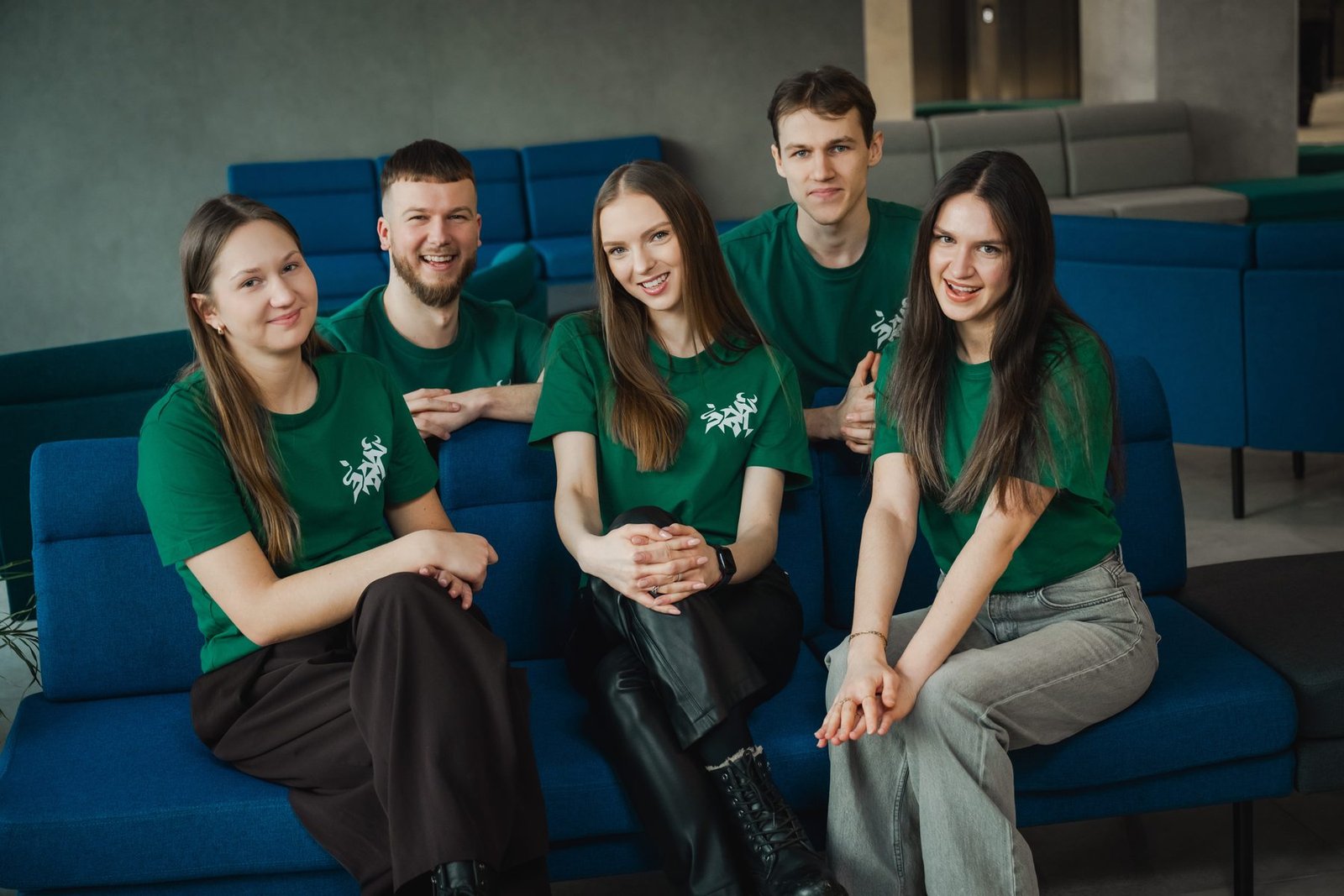 Investavimo klubo komanda VDU Ekonomikos ir vadybos fakulteto patalpose